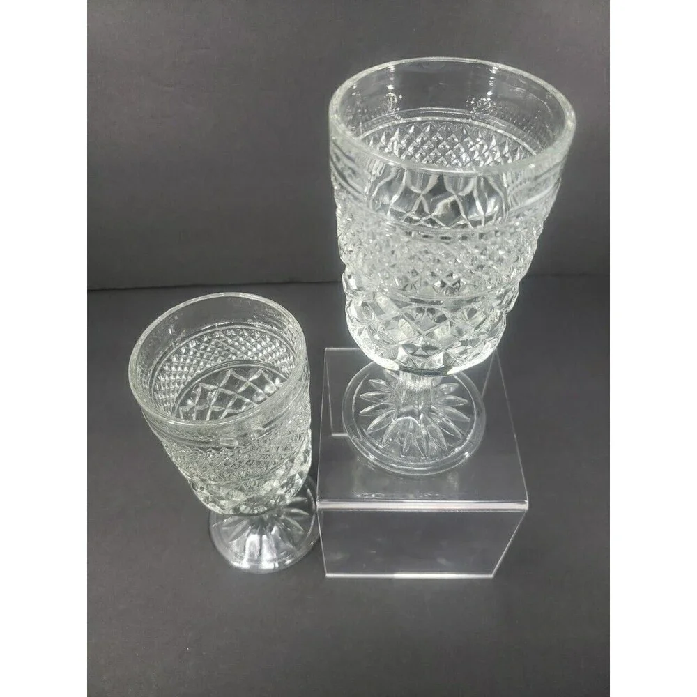 Vintage Anchor Hocking Wexford Glass Wine Water Goblet Set of Two Classic